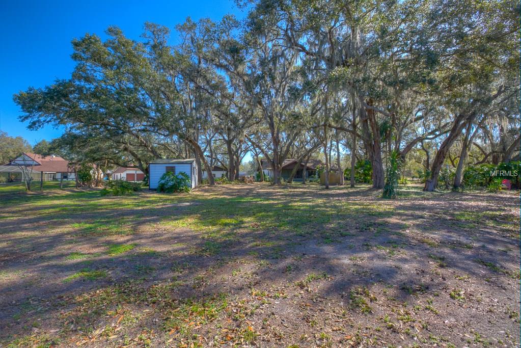 2502 PEMBERTON CREEK DRIVE, SEFFNER, Florida 33584, 5 Bedrooms Bedrooms, 10 Rooms Rooms,2 BathroomsBathrooms,Residential,For sale,PEMBERTON CREEK,T2916614