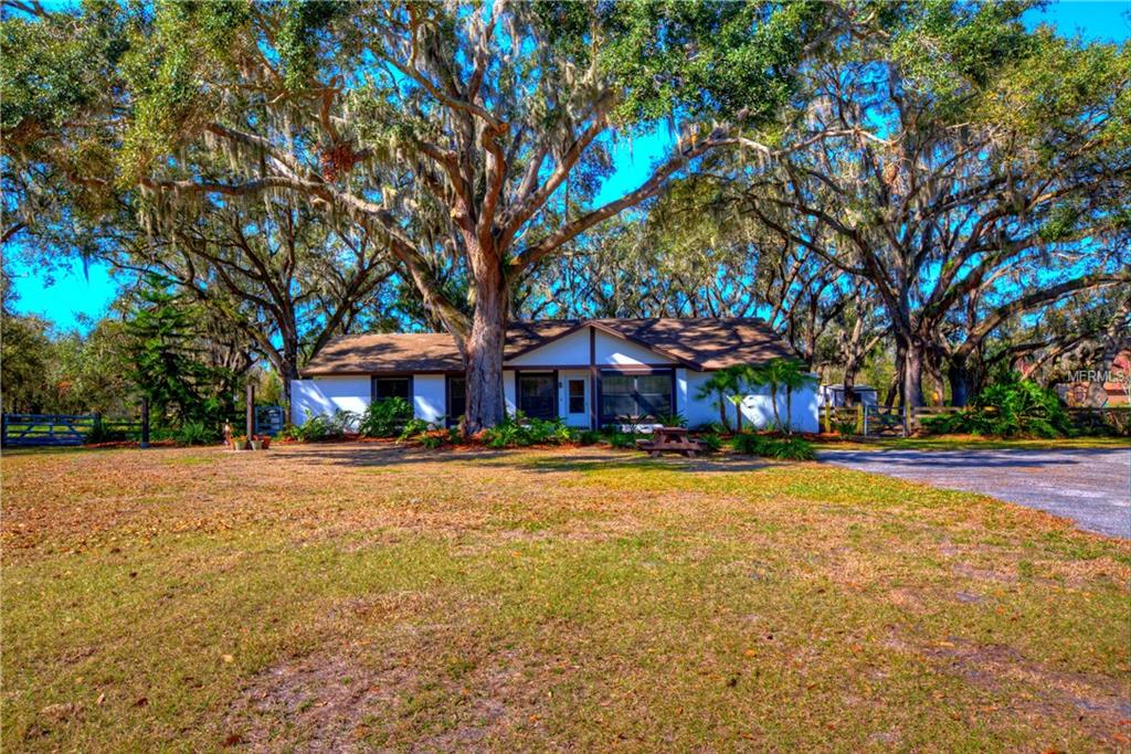 2502 PEMBERTON CREEK DRIVE, SEFFNER, Florida 33584, 5 Bedrooms Bedrooms, 10 Rooms Rooms,2 BathroomsBathrooms,Residential,For sale,PEMBERTON CREEK,T2916614