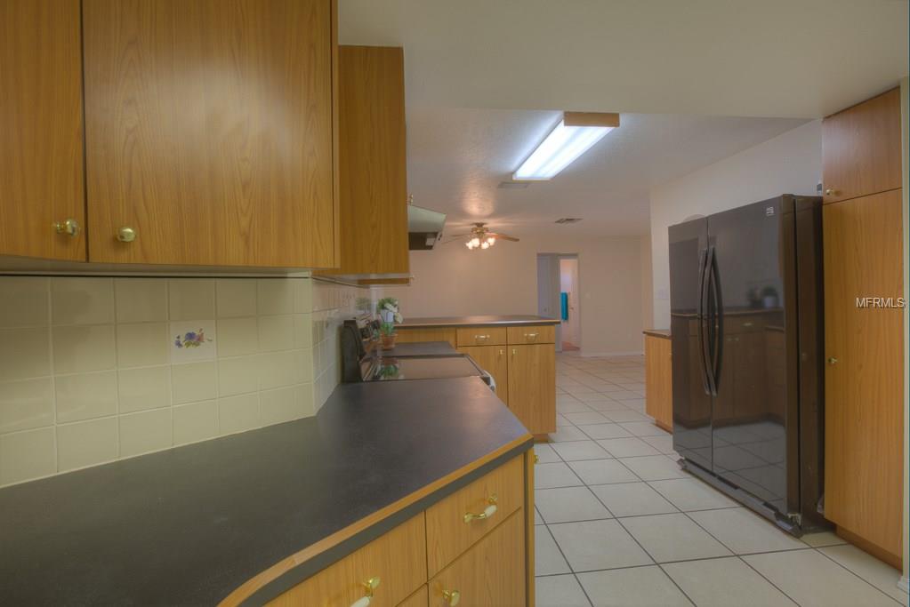 2502 PEMBERTON CREEK DRIVE, SEFFNER, Florida 33584, 5 Bedrooms Bedrooms, 10 Rooms Rooms,2 BathroomsBathrooms,Residential,For sale,PEMBERTON CREEK,T2916614