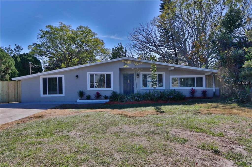 11370 122ND AVENUE, SEMINOLE, Florida 33778, 4 Bedrooms Bedrooms, 8 Rooms Rooms,3 BathroomsBathrooms,Residential,For sale,122ND,U7843309