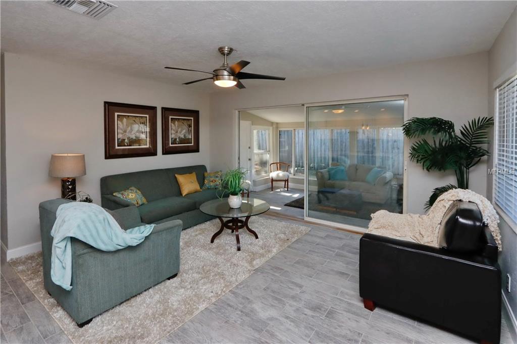 11370 122ND AVENUE, SEMINOLE, Florida 33778, 4 Bedrooms Bedrooms, 8 Rooms Rooms,3 BathroomsBathrooms,Residential,For sale,122ND,U7843309