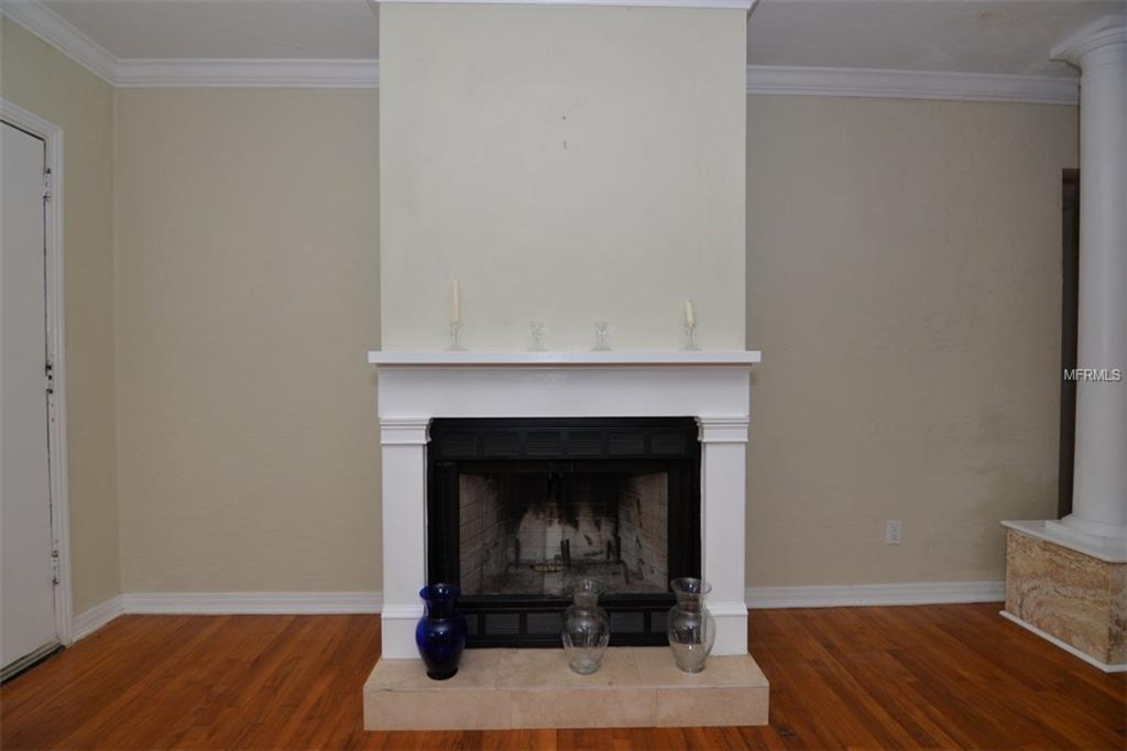 400 E GRANT STREET, ORLANDO, Florida 32806, 3 Bedrooms Bedrooms, 4 Rooms Rooms,2 BathroomsBathrooms,Residential,For sale,GRANT,O5556053