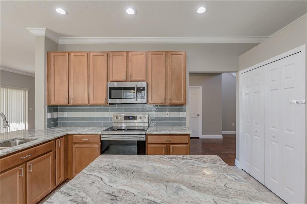 34933 MEADOW REACH DRIVE, ZEPHYRHILLS, Florida 33541, 4 Bedrooms Bedrooms, 7 Rooms Rooms,2 BathroomsBathrooms,Residential,For sale,MEADOW REACH,T2925587