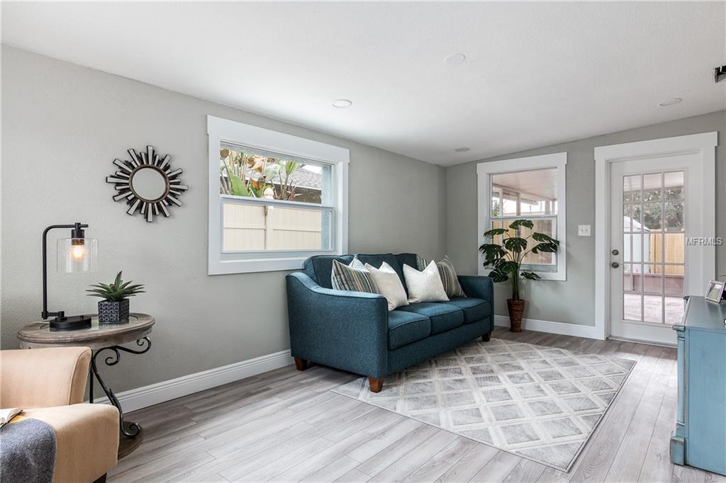 2109 E FLORA STREET, TAMPA, Florida 33610, 4 Bedrooms Bedrooms, 4 Rooms Rooms,2 BathroomsBathrooms,Residential,For sale,FLORA,T2926122