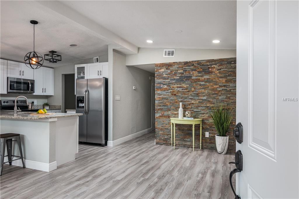 2109 E FLORA STREET, TAMPA, Florida 33610, 4 Bedrooms Bedrooms, 4 Rooms Rooms,2 BathroomsBathrooms,Residential,For sale,FLORA,T2926122