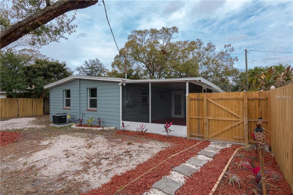 2109 E FLORA STREET, TAMPA, Florida 33610, 4 Bedrooms Bedrooms, 4 Rooms Rooms,2 BathroomsBathrooms,Residential,For sale,FLORA,T2926122