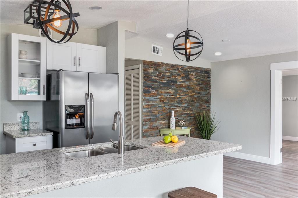 2109 E FLORA STREET, TAMPA, Florida 33610, 4 Bedrooms Bedrooms, 4 Rooms Rooms,2 BathroomsBathrooms,Residential,For sale,FLORA,T2926122