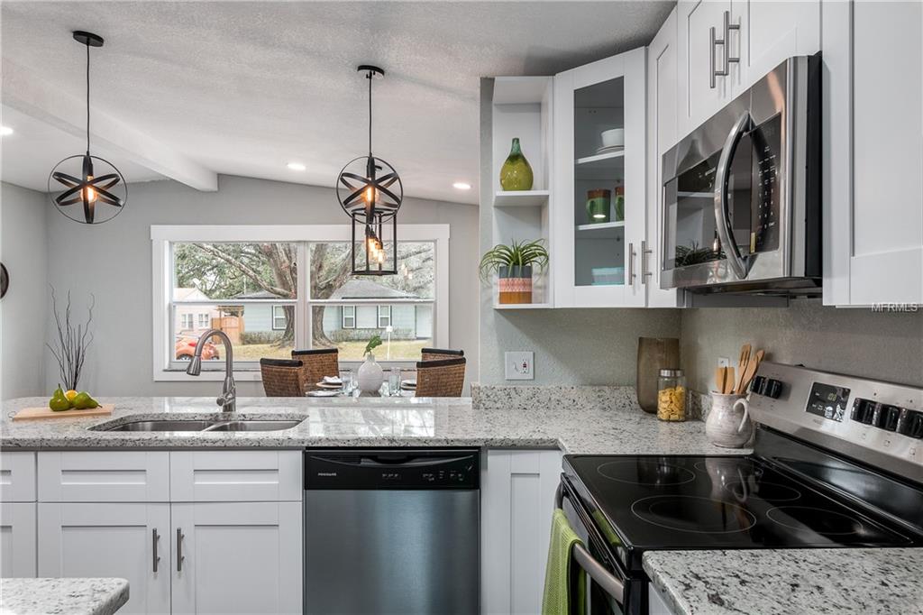 2109 E FLORA STREET, TAMPA, Florida 33610, 4 Bedrooms Bedrooms, 4 Rooms Rooms,2 BathroomsBathrooms,Residential,For sale,FLORA,T2926122