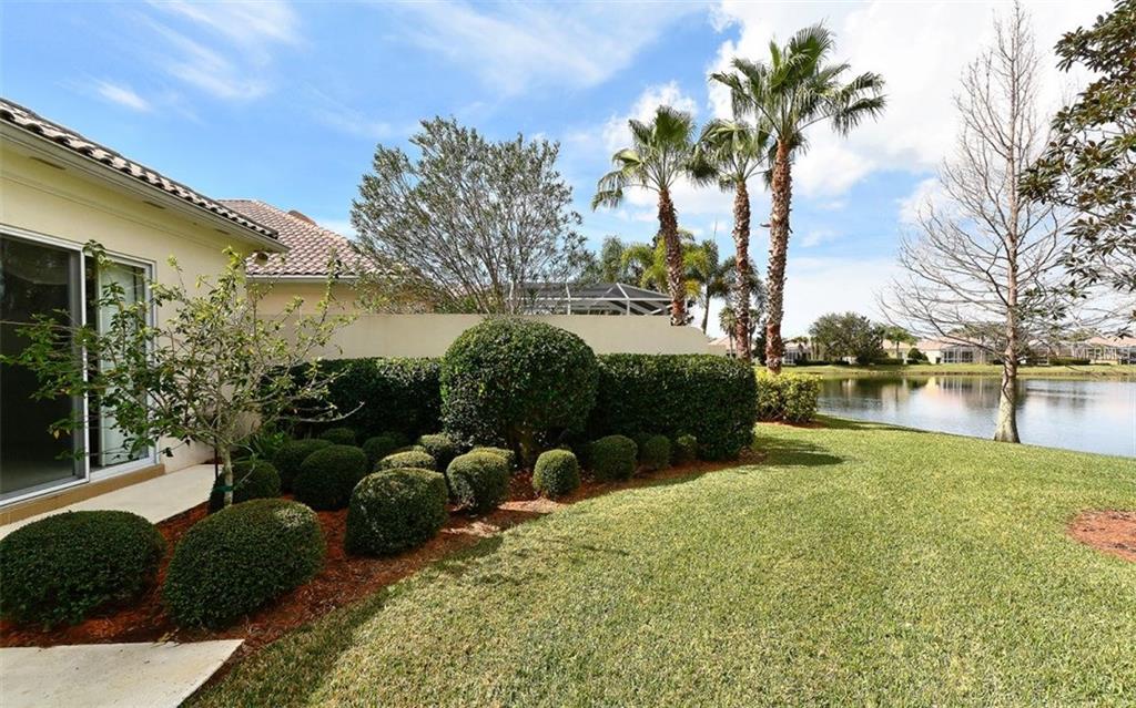 5817 VALENTE PLACE, SARASOTA, Florida 34238, 4 Bedrooms Bedrooms, 9 Rooms Rooms,3 BathroomsBathrooms,Residential,For sale,VALENTE,A4208908