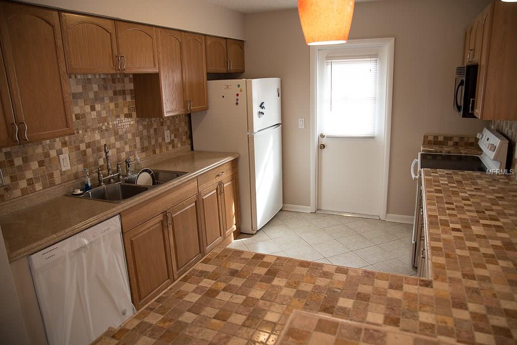 6917 SETON LANE, TAMPA, Florida 33634, 4 Bedrooms Bedrooms, 7 Rooms Rooms,3 BathroomsBathrooms,Residential,For sale,SETON,U7846971