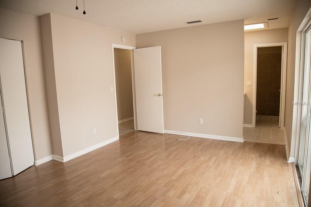 6917 SETON LANE, TAMPA, Florida 33634, 4 Bedrooms Bedrooms, 7 Rooms Rooms,3 BathroomsBathrooms,Residential,For sale,SETON,U7846971