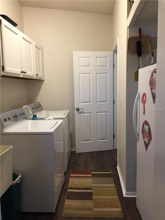 2103 ARCHWOOD COURT, OVIEDO, Florida 32765, 4 Bedrooms Bedrooms, 7 Rooms Rooms,2 BathroomsBathrooms,Residential,For sale,ARCHWOOD,O5561721