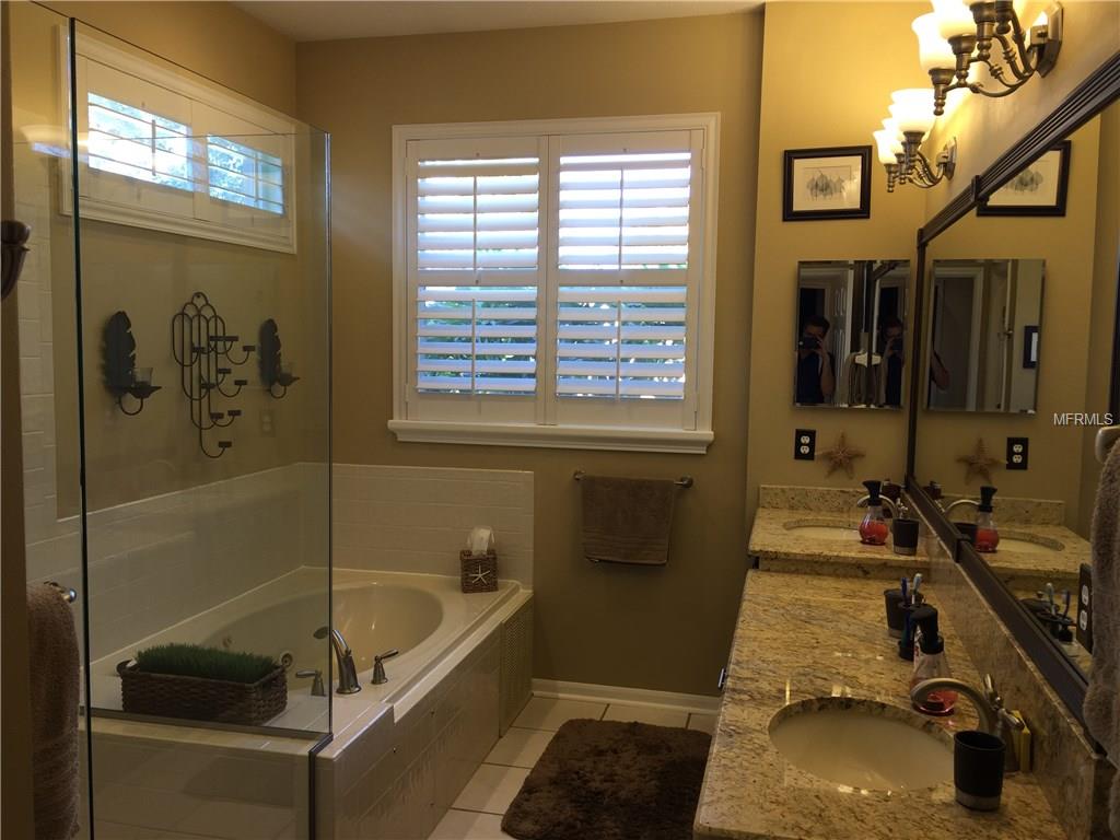 2103 ARCHWOOD COURT, OVIEDO, Florida 32765, 4 Bedrooms Bedrooms, 7 Rooms Rooms,2 BathroomsBathrooms,Residential,For sale,ARCHWOOD,O5561721