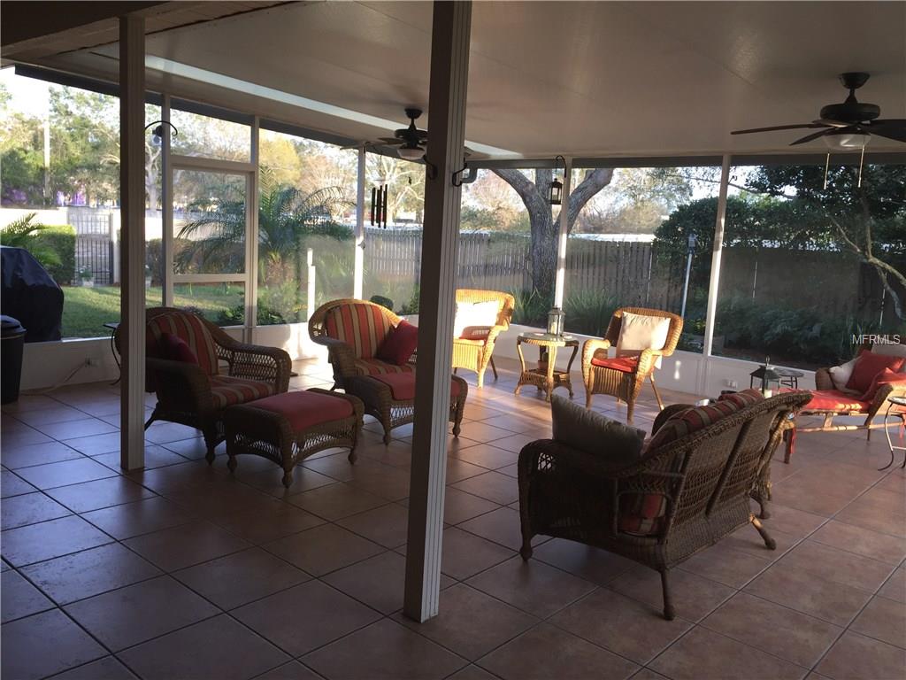 2103 ARCHWOOD COURT, OVIEDO, Florida 32765, 4 Bedrooms Bedrooms, 7 Rooms Rooms,2 BathroomsBathrooms,Residential,For sale,ARCHWOOD,O5561721