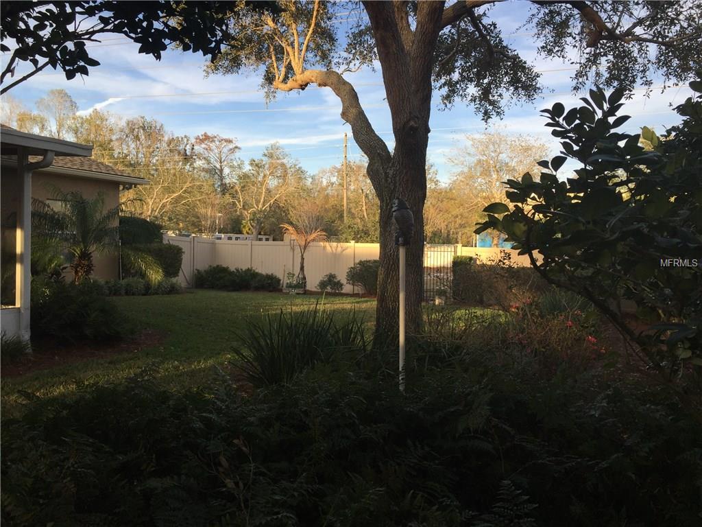 2103 ARCHWOOD COURT, OVIEDO, Florida 32765, 4 Bedrooms Bedrooms, 7 Rooms Rooms,2 BathroomsBathrooms,Residential,For sale,ARCHWOOD,O5561721