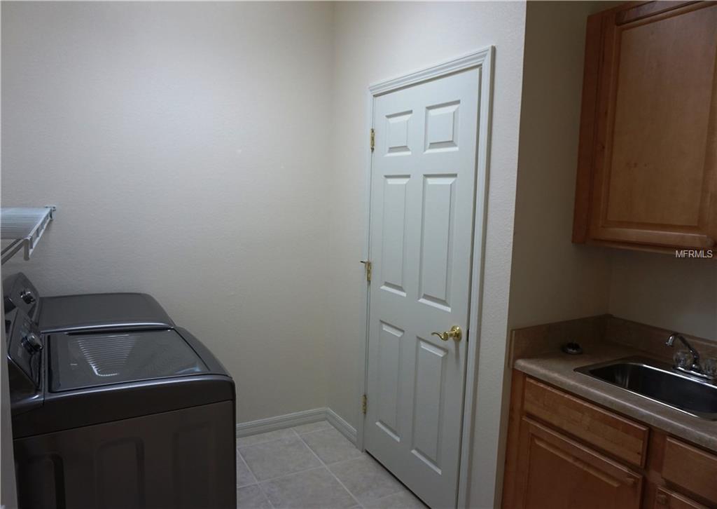 1522 MASENO DRIVE, VENICE, Florida 34292, 2 Bedrooms Bedrooms, 7 Rooms Rooms,2 BathroomsBathrooms,Residential,For sale,MASENO,N5914930