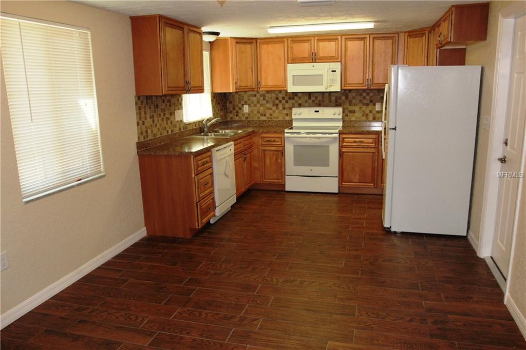 5828 1ST AVENUE, NEW PORT RICHEY, Florida 34652, 3 Bedrooms Bedrooms, 6 Rooms Rooms,2 BathroomsBathrooms,Residential,For sale,1ST,W7635473