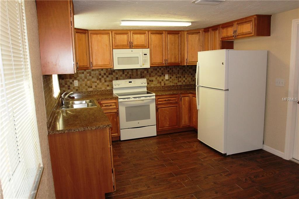 5828 1ST AVENUE, NEW PORT RICHEY, Florida 34652, 3 Bedrooms Bedrooms, 6 Rooms Rooms,2 BathroomsBathrooms,Residential,For sale,1ST,W7635473