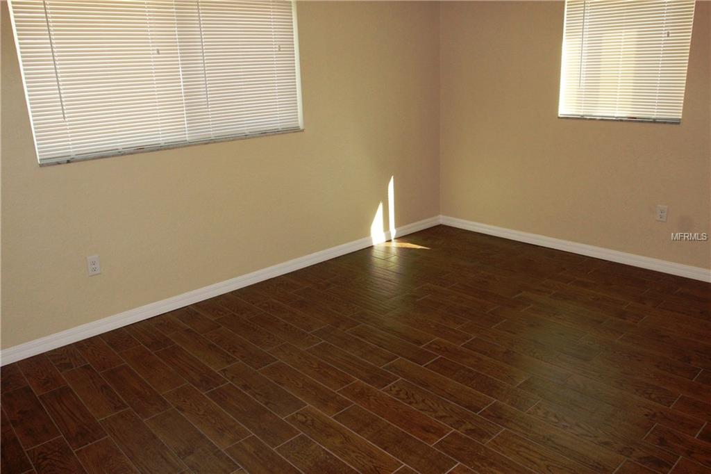 5828 1ST AVENUE, NEW PORT RICHEY, Florida 34652, 3 Bedrooms Bedrooms, 6 Rooms Rooms,2 BathroomsBathrooms,Residential,For sale,1ST,W7635473