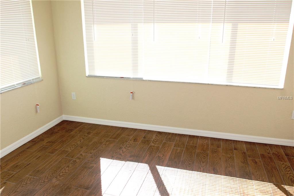 5828 1ST AVENUE, NEW PORT RICHEY, Florida 34652, 3 Bedrooms Bedrooms, 6 Rooms Rooms,2 BathroomsBathrooms,Residential,For sale,1ST,W7635473