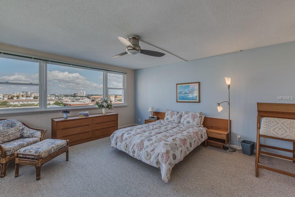 675 S GULFVIEW BOULEVARD, CLEARWATER BEACH, Florida 33767, 2 Bedrooms Bedrooms, 4 Rooms Rooms,2 BathroomsBathrooms,Residential,For sale,GULFVIEW,U7843310