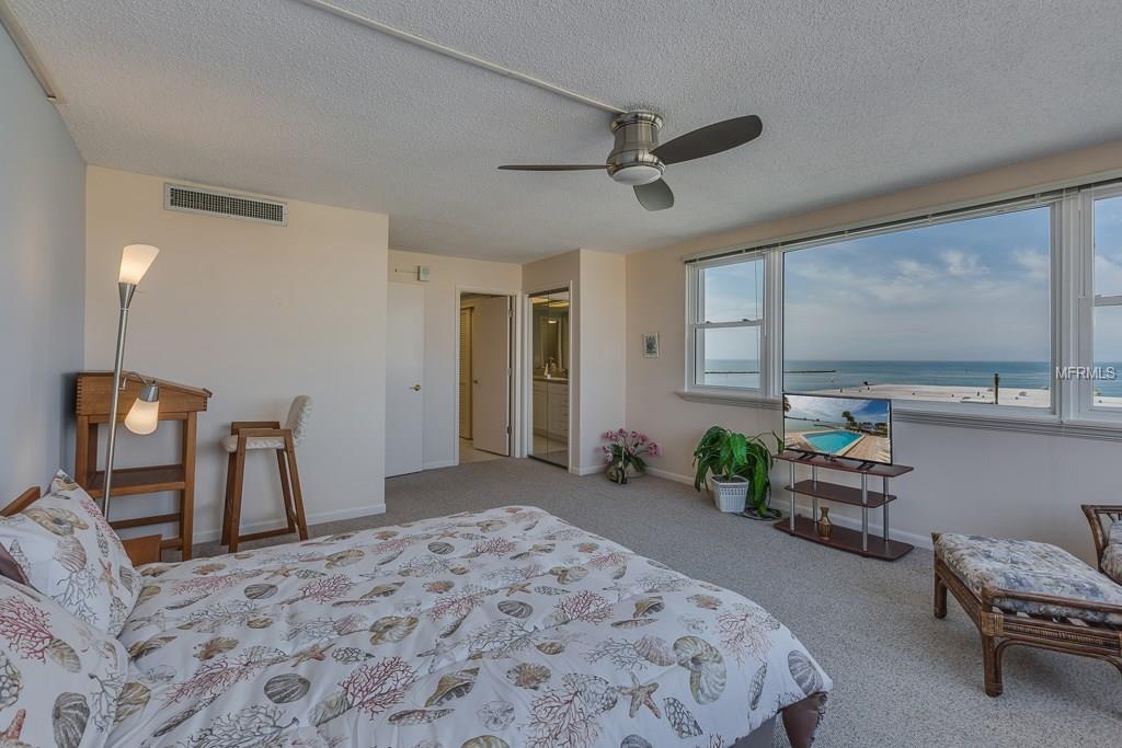 675 S GULFVIEW BOULEVARD, CLEARWATER BEACH, Florida 33767, 2 Bedrooms Bedrooms, 4 Rooms Rooms,2 BathroomsBathrooms,Residential,For sale,GULFVIEW,U7843310