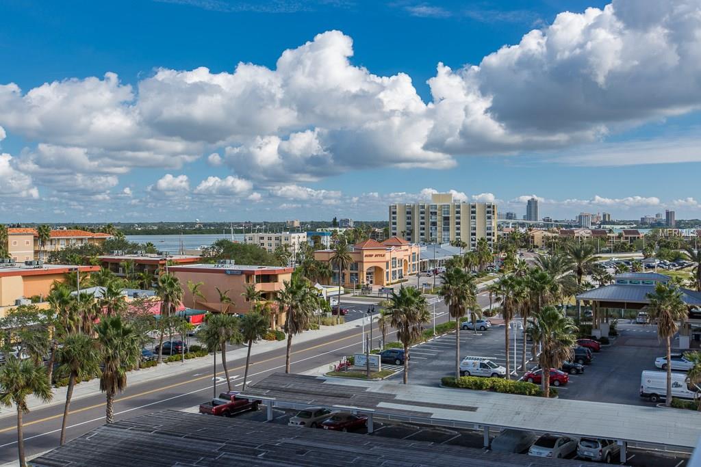 675 S GULFVIEW BOULEVARD, CLEARWATER BEACH, Florida 33767, 2 Bedrooms Bedrooms, 4 Rooms Rooms,2 BathroomsBathrooms,Residential,For sale,GULFVIEW,U7843310
