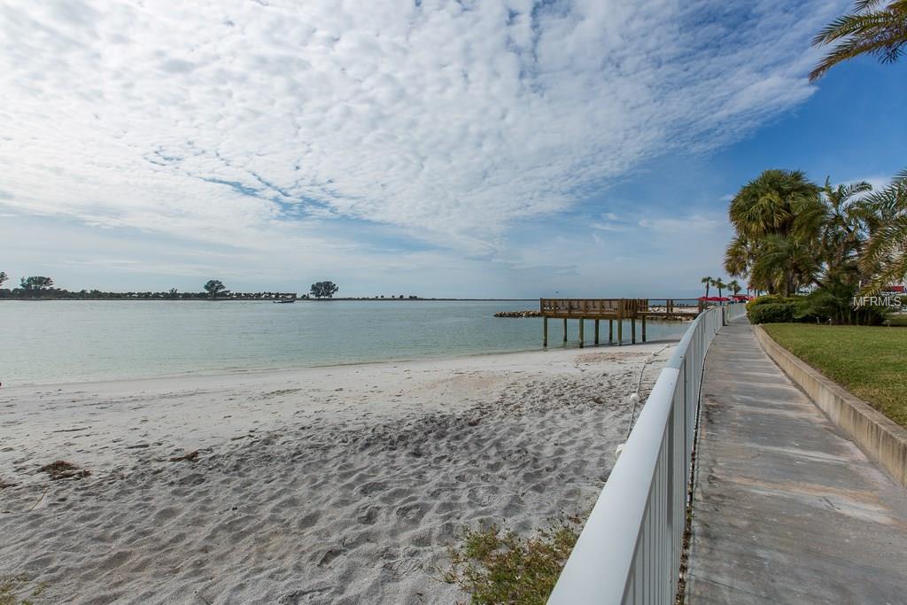 675 S GULFVIEW BOULEVARD, CLEARWATER BEACH, Florida 33767, 2 Bedrooms Bedrooms, 4 Rooms Rooms,2 BathroomsBathrooms,Residential,For sale,GULFVIEW,U7843310