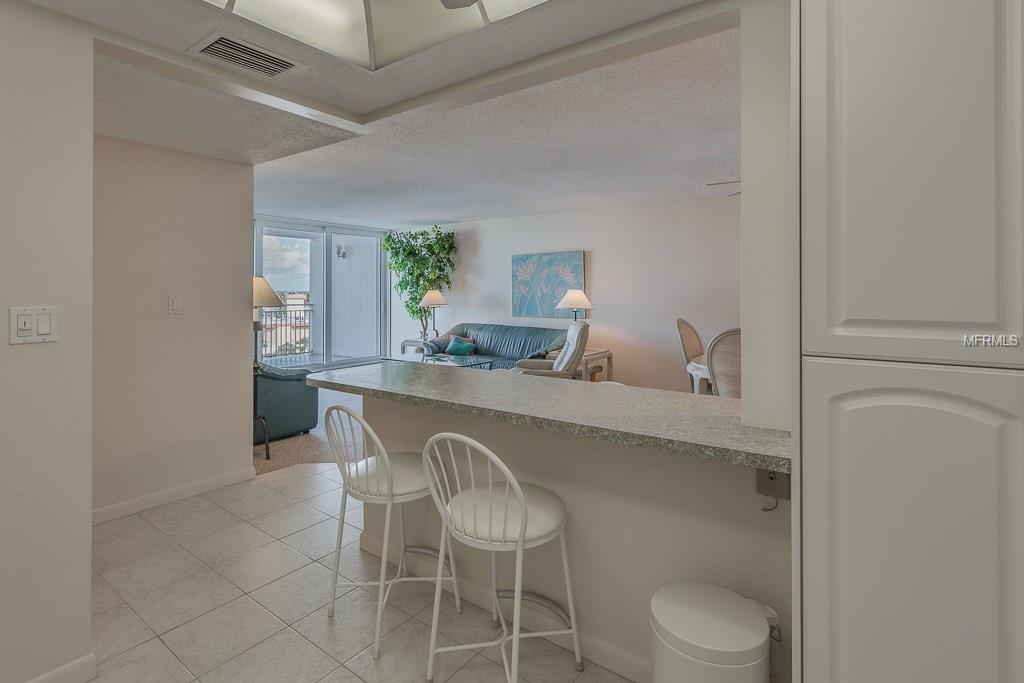 675 S GULFVIEW BOULEVARD, CLEARWATER BEACH, Florida 33767, 2 Bedrooms Bedrooms, 4 Rooms Rooms,2 BathroomsBathrooms,Residential,For sale,GULFVIEW,U7843310