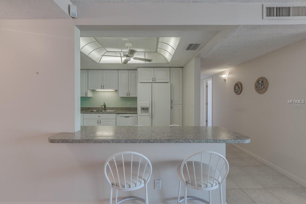 675 S GULFVIEW BOULEVARD, CLEARWATER BEACH, Florida 33767, 2 Bedrooms Bedrooms, 4 Rooms Rooms,2 BathroomsBathrooms,Residential,For sale,GULFVIEW,U7843310