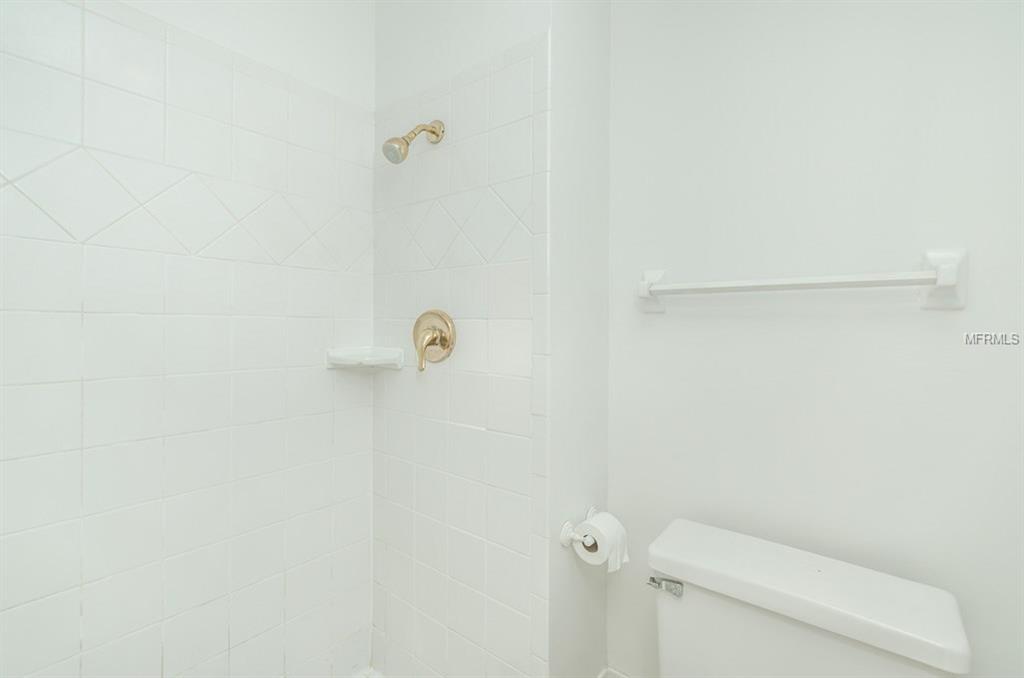 1237 N MCMULLEN BOOTH ROAD, CLEARWATER, Florida 33759, 3 Bedrooms Bedrooms, 6 Rooms Rooms,2 BathroomsBathrooms,Residential,For sale,MCMULLEN BOOTH,U7843984