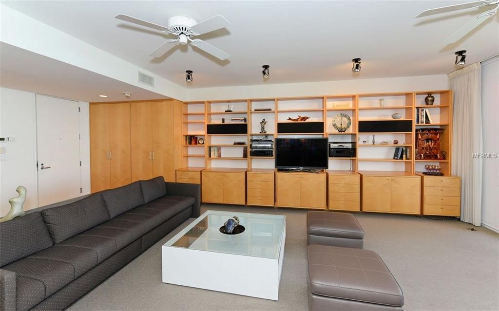 3060 GRAND BAY BOULEVARD, LONGBOAT KEY, Florida 34228, 3 Bedrooms Bedrooms, 6 Rooms Rooms,3 BathroomsBathrooms,Residential,For sale,GRAND BAY,A4207783