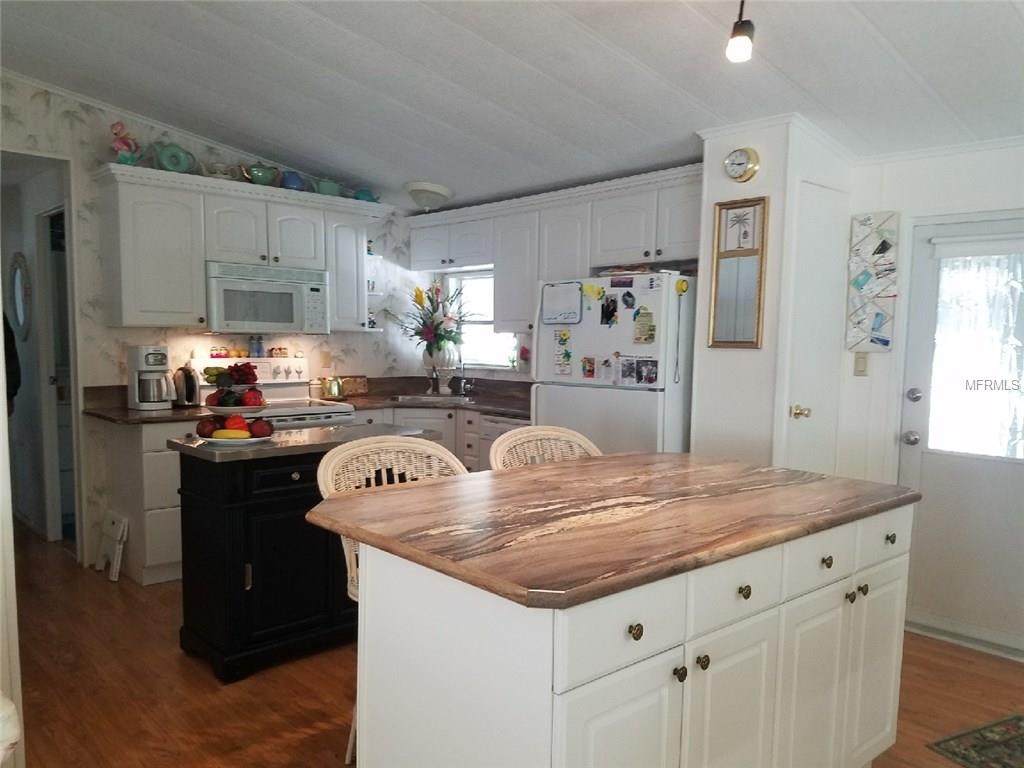 162 BERMUDA WAY, NORTH PORT, Florida 34287, 2 Bedrooms Bedrooms, 7 Rooms Rooms,2 BathroomsBathrooms,Residential,For sale,BERMUDA,A4208230