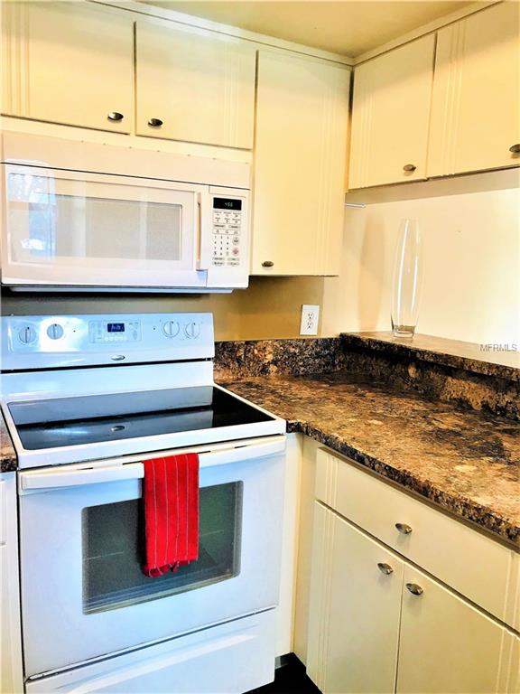 604 WINDRUSH BAY DRIVE, TARPON SPRINGS, Florida 34689, 3 Bedrooms Bedrooms, 6 Rooms Rooms,2 BathroomsBathrooms,Residential,For sale,WINDRUSH BAY,U7846717