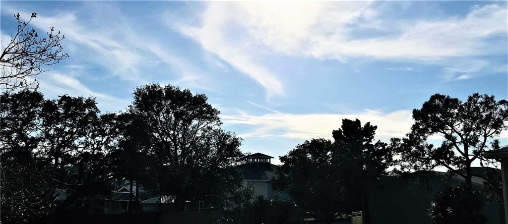604 WINDRUSH BAY DRIVE, TARPON SPRINGS, Florida 34689, 3 Bedrooms Bedrooms, 6 Rooms Rooms,2 BathroomsBathrooms,Residential,For sale,WINDRUSH BAY,U7846717