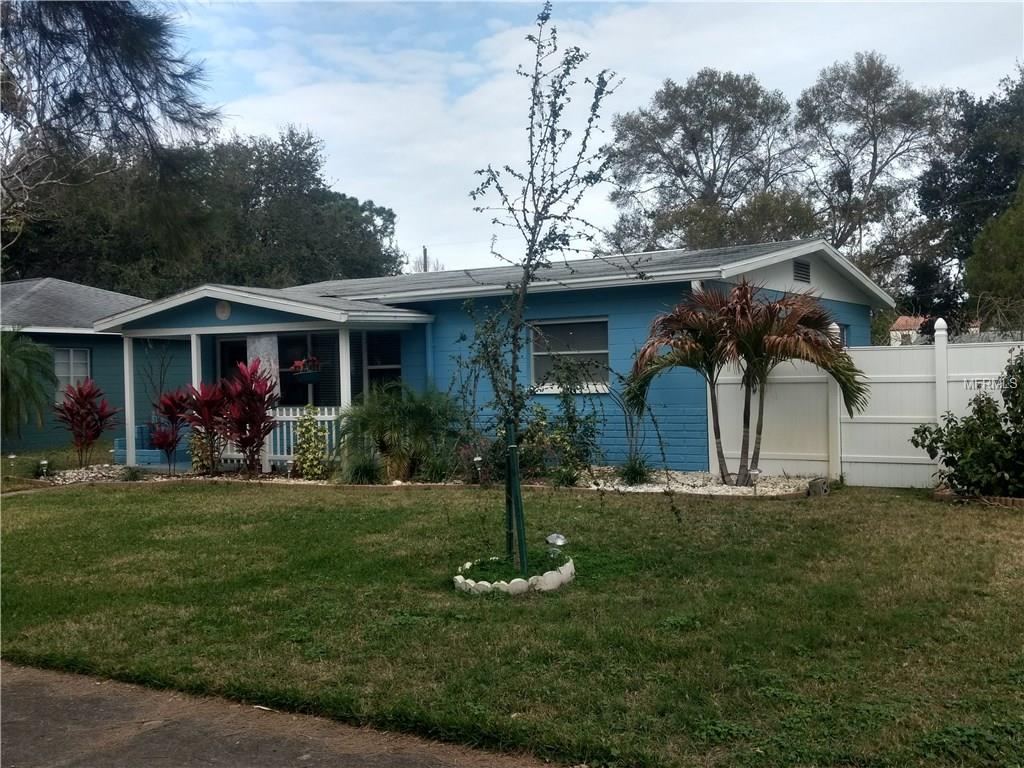 6225 11TH AVENUE S, GULFPORT, Florida 33707, 2 Bedrooms Bedrooms, 5 Rooms Rooms,2 BathroomsBathrooms,Residential,For sale,11TH,U7846972