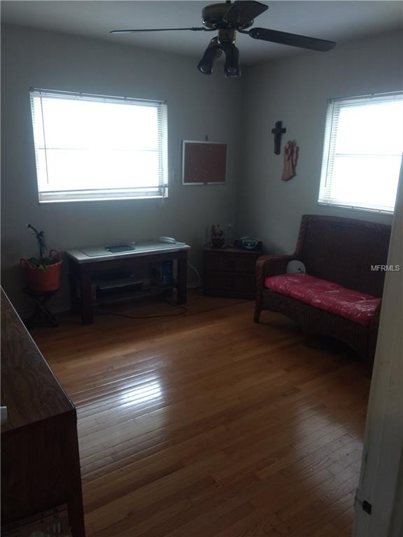 6225 11TH AVENUE S, GULFPORT, Florida 33707, 2 Bedrooms Bedrooms, 5 Rooms Rooms,2 BathroomsBathrooms,Residential,For sale,11TH,U7846972