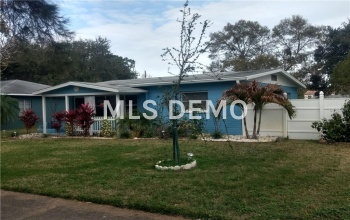 6225 11TH AVENUE S, GULFPORT, Florida 33707, 2 Bedrooms Bedrooms, 5 Rooms Rooms,2 BathroomsBathrooms,Residential,For sale,11TH,U7846972