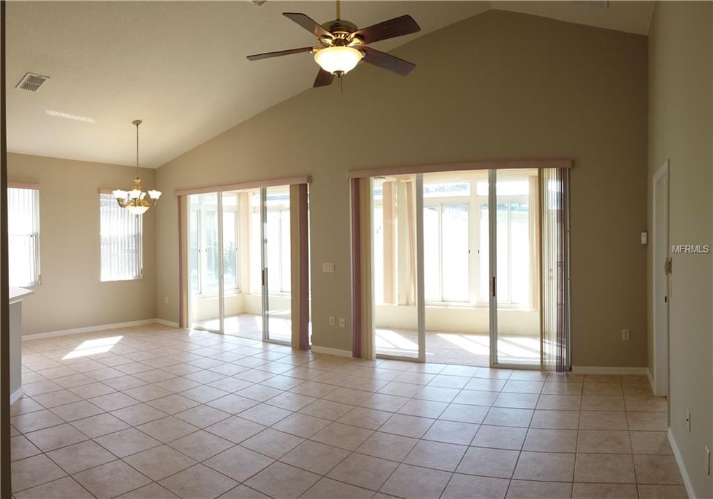 890 SUMMIT GREENS BOULEVARD, CLERMONT, Florida 34711, 3 Bedrooms Bedrooms, 3 Rooms Rooms,2 BathroomsBathrooms,Residential,For sale,SUMMIT GREENS,O5561177