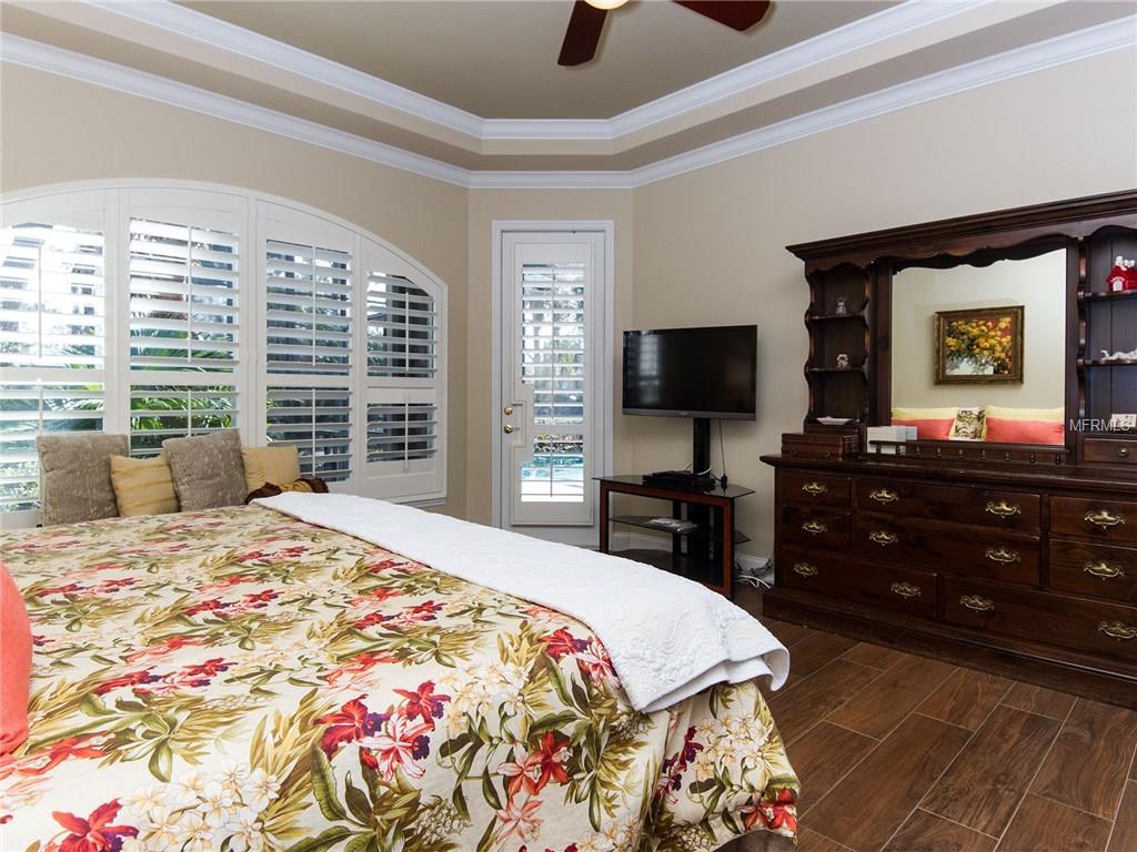 1767 HOLLAND COURT, LONGWOOD, Florida 32779, 4 Bedrooms Bedrooms, 8 Rooms Rooms,3 BathroomsBathrooms,Residential,For sale,HOLLAND,O5561608