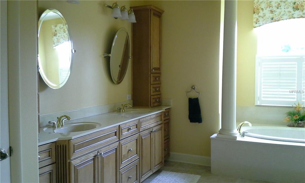 59 CYPRESS BOULEVARD E, HOMOSASSA, Florida 34446, 3 Bedrooms Bedrooms, 9 Rooms Rooms,3 BathroomsBathrooms,Residential,For sale,CYPRESS,G4847427