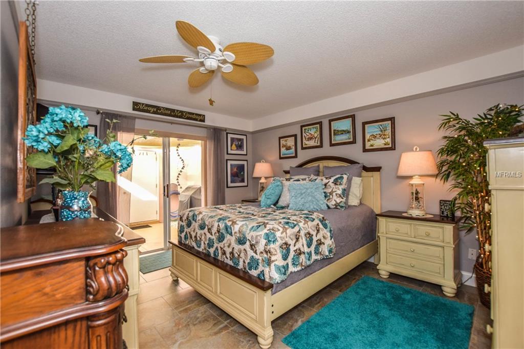 326 CERROMAR WAY N, VENICE, Florida 34293, 2 Bedrooms Bedrooms, 6 Rooms Rooms,2 BathroomsBathrooms,Residential,For sale,CERROMAR,N5914933