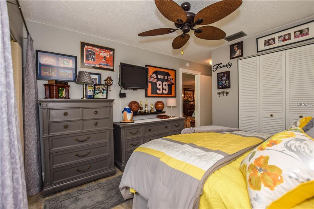 326 CERROMAR WAY N, VENICE, Florida 34293, 2 Bedrooms Bedrooms, 6 Rooms Rooms,2 BathroomsBathrooms,Residential,For sale,CERROMAR,N5914933