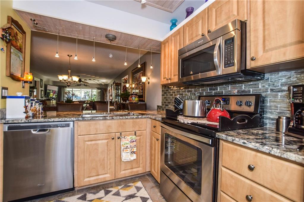 326 CERROMAR WAY N, VENICE, Florida 34293, 2 Bedrooms Bedrooms, 6 Rooms Rooms,2 BathroomsBathrooms,Residential,For sale,CERROMAR,N5914933