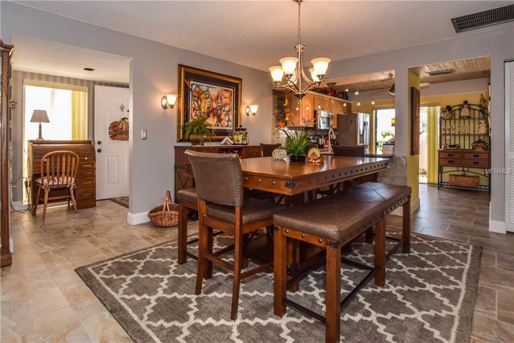 326 CERROMAR WAY N, VENICE, Florida 34293, 2 Bedrooms Bedrooms, 6 Rooms Rooms,2 BathroomsBathrooms,Residential,For sale,CERROMAR,N5914933