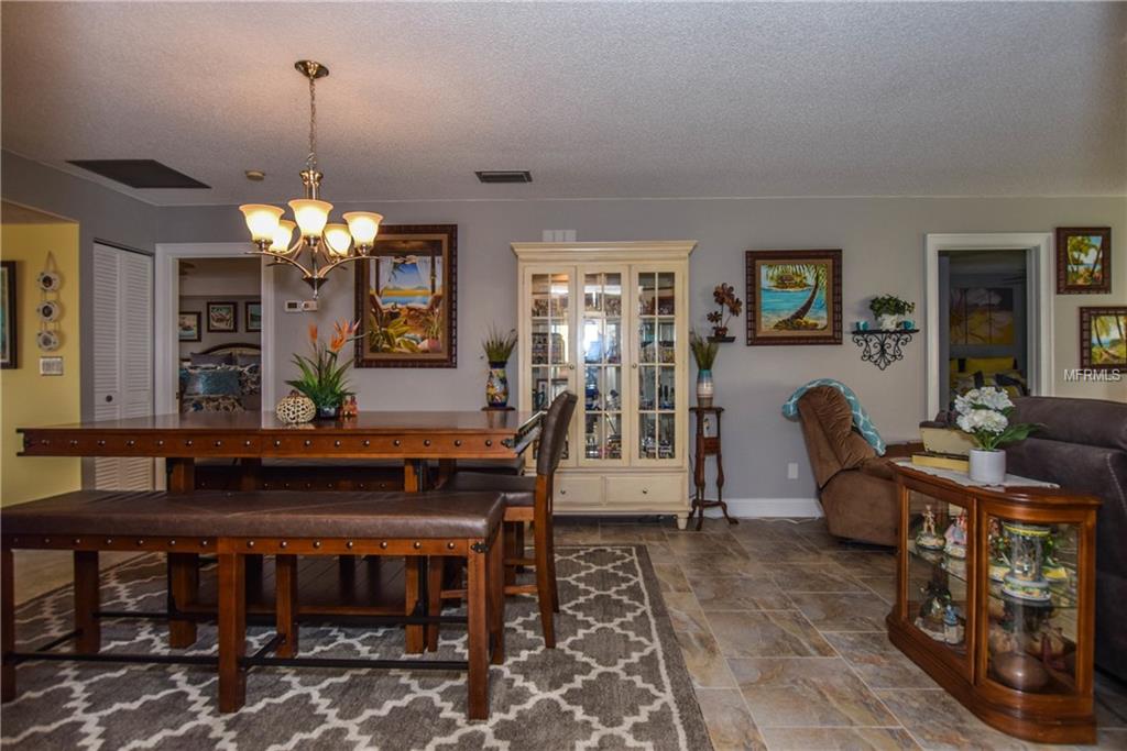 326 CERROMAR WAY N, VENICE, Florida 34293, 2 Bedrooms Bedrooms, 6 Rooms Rooms,2 BathroomsBathrooms,Residential,For sale,CERROMAR,N5914933