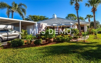 326 CERROMAR WAY N, VENICE, Florida 34293, 2 Bedrooms Bedrooms, 6 Rooms Rooms,2 BathroomsBathrooms,Residential,For sale,CERROMAR,N5914933