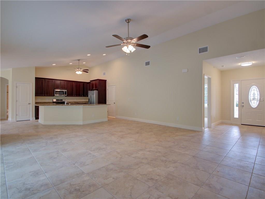 602 JULIE LANE, BRANDON, Florida 33511, 4 Bedrooms Bedrooms, 5 Rooms Rooms,2 BathroomsBathrooms,Residential,For sale,JULIE,T2920605