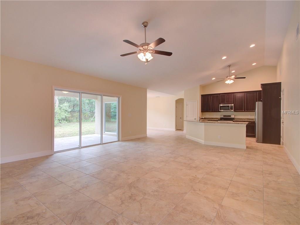 602 JULIE LANE, BRANDON, Florida 33511, 4 Bedrooms Bedrooms, 5 Rooms Rooms,2 BathroomsBathrooms,Residential,For sale,JULIE,T2920605