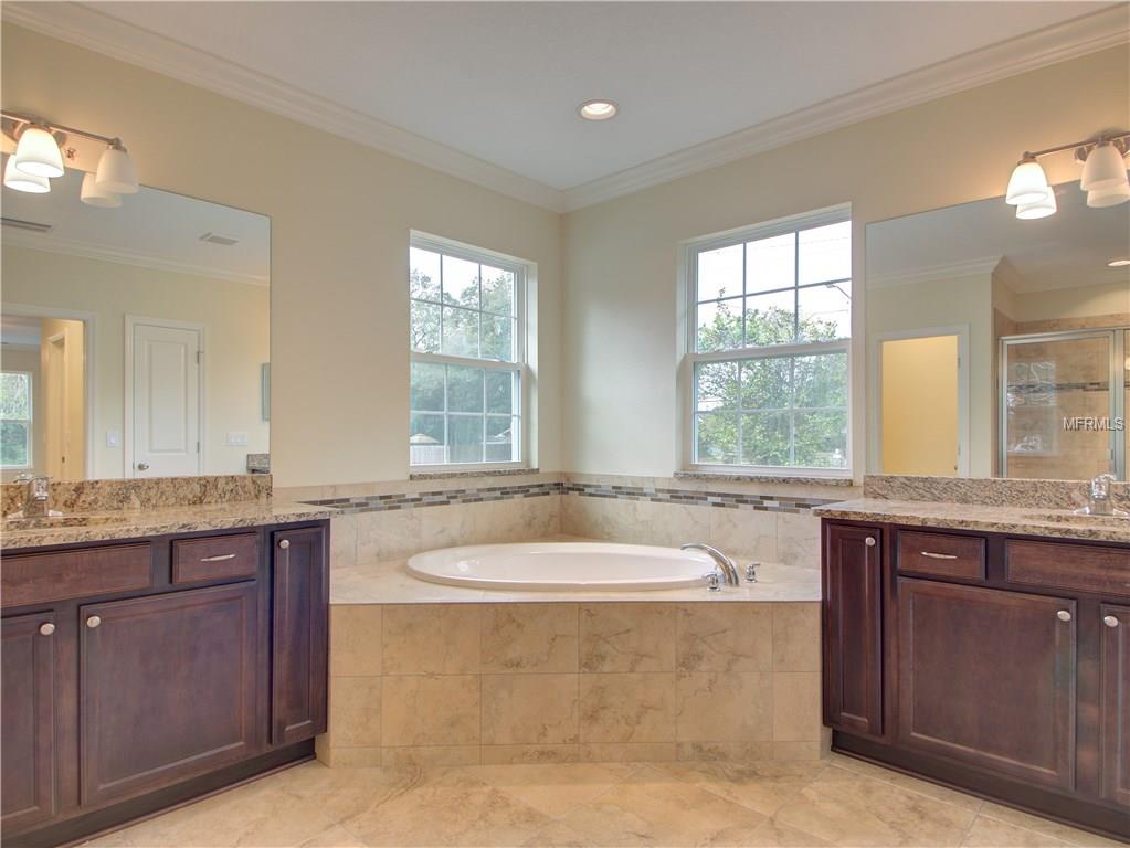 602 JULIE LANE, BRANDON, Florida 33511, 4 Bedrooms Bedrooms, 5 Rooms Rooms,2 BathroomsBathrooms,Residential,For sale,JULIE,T2920605